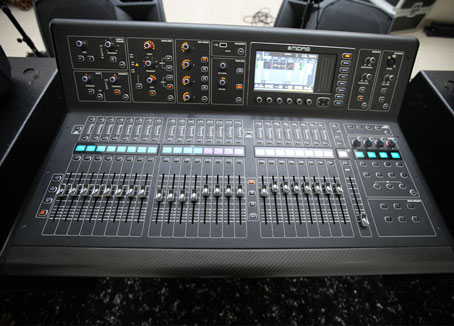 Midas M32 LIVE 40-channel Digital Mixer